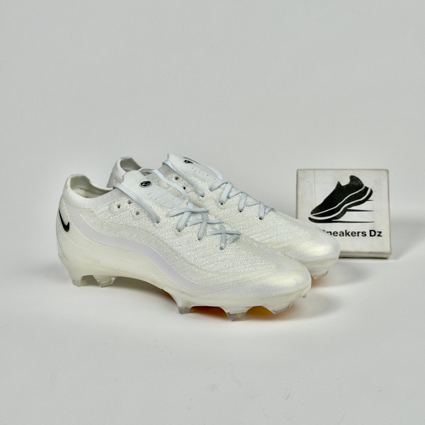 AIRMAX WHITE 2